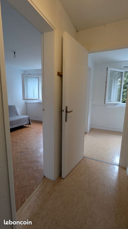 Appartement 1 pièce 29 m² · à Croix · 29 m² · 570 €/mois