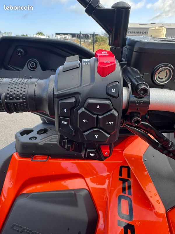Cforce 1000s + 1000 de prime + coffre + bumper (image 9)