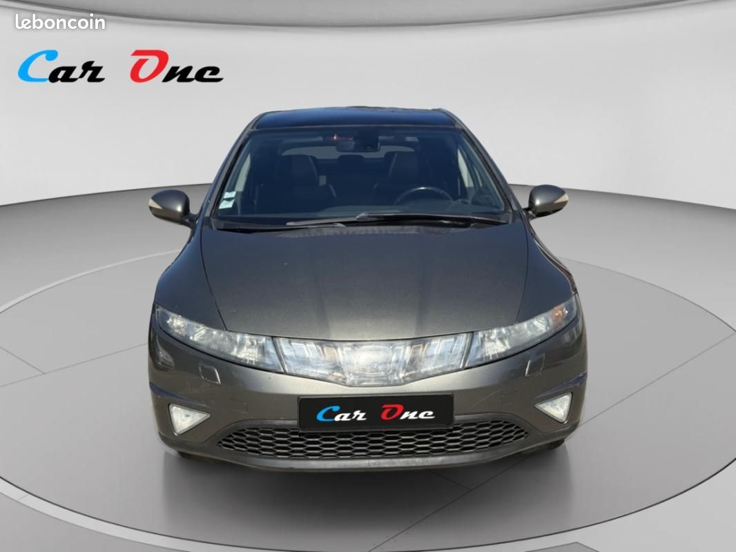 Honda Civic 2.2 i-CTDI 140cv Executive (image 2)