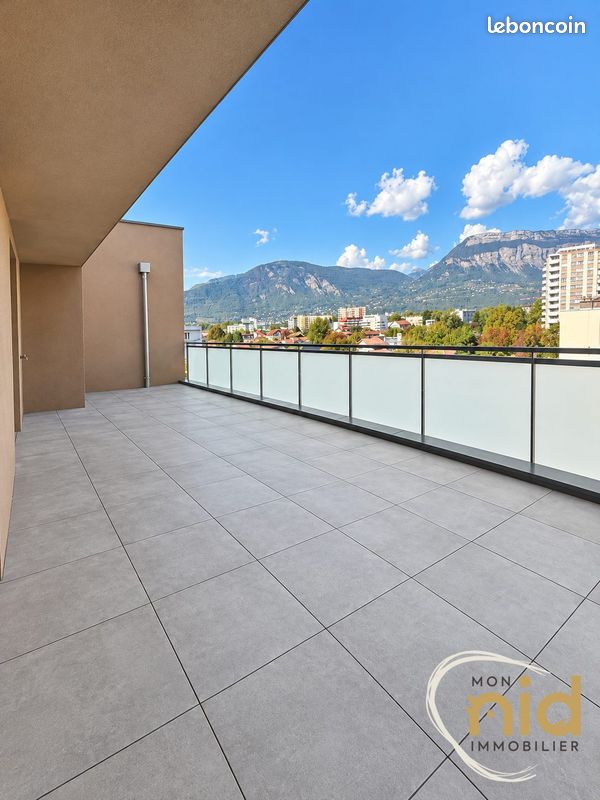 Appartement 5 pièces 115 m² · à Saint-Martin-d'Hères · 115 m² · 440 000 €
