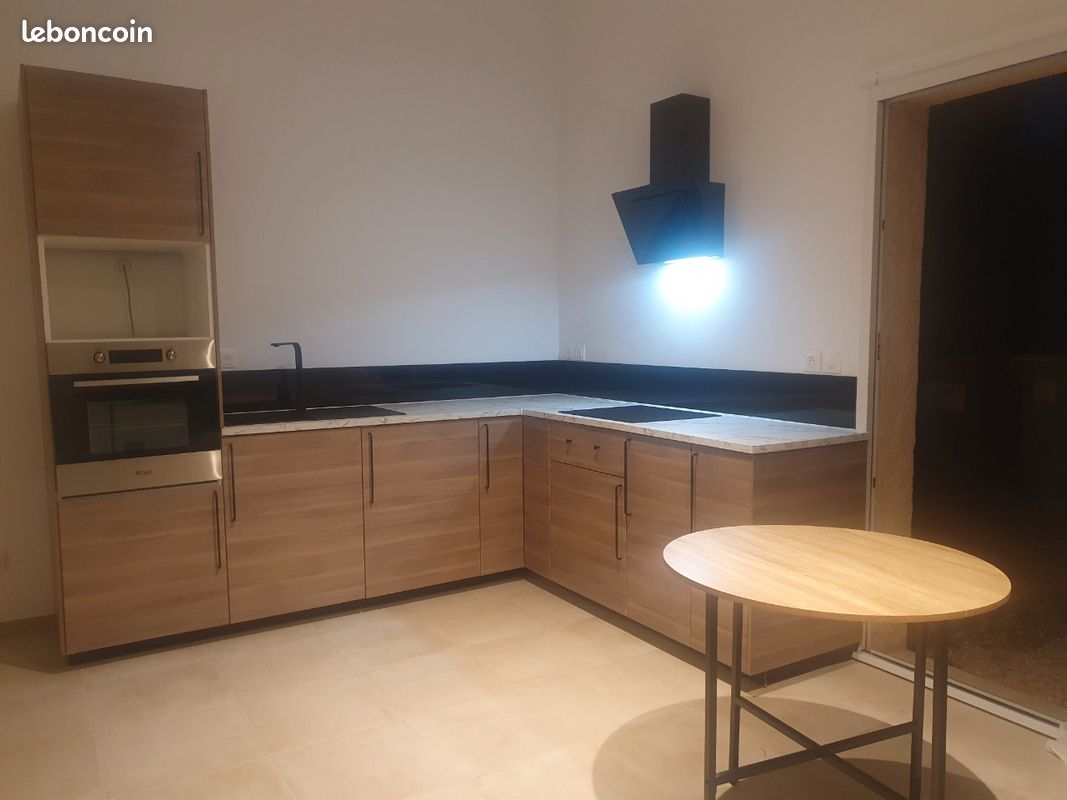 Appartement 2 pièces 45 m² · à Saint-Raphaël · 45 m² · 950 €