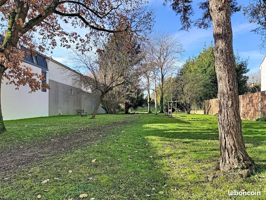 Appartement 1 pièce 40 m² · à Villejuif · 40 m² · 189 900 €