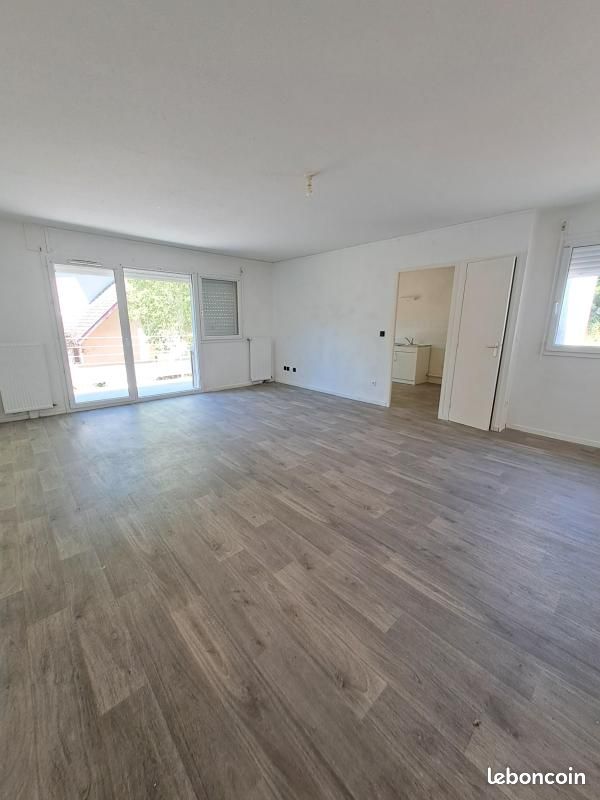 Appartement 4 pièces 82 m² · à Les Avenières Veyrins-Thuellin · 82 m² · 581 €