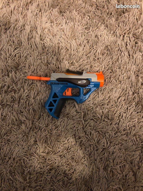 Nerf bowstrike (image 1)
