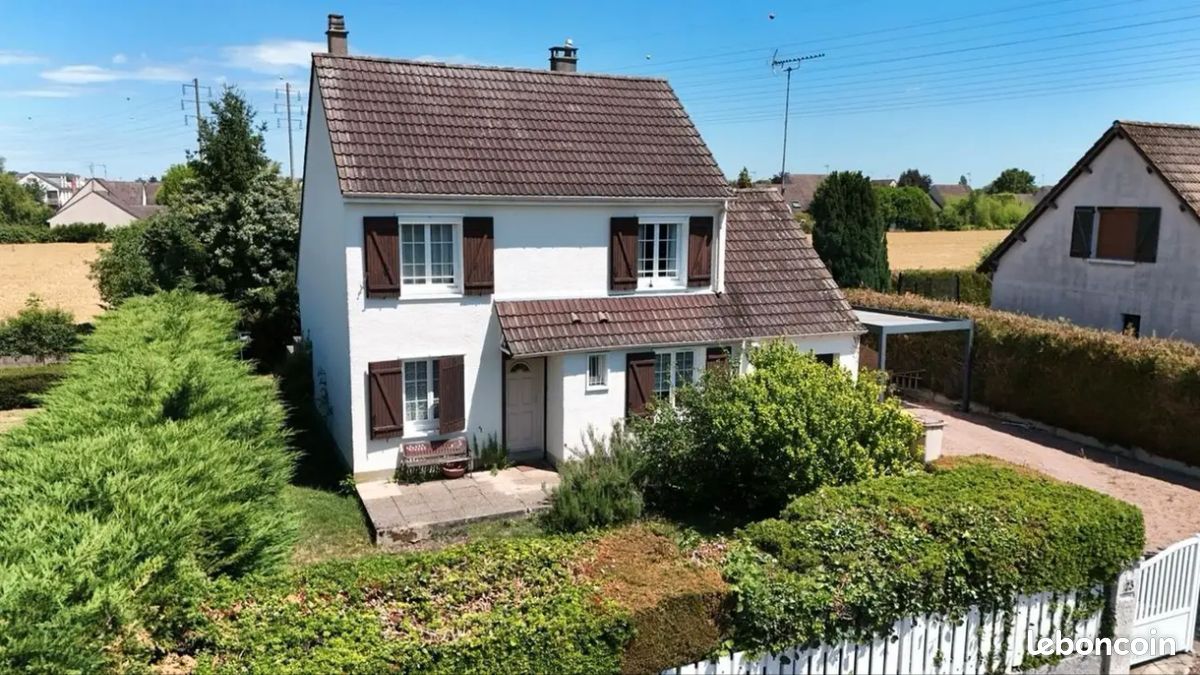 Maison 5 pièces 104 m² · à Villemandeur · 104 m² · 165 000 €