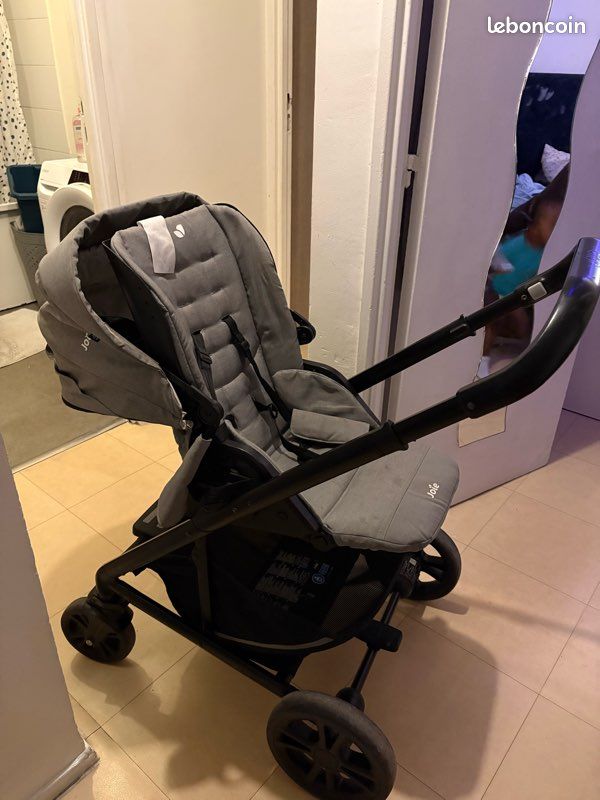 Poussette a vendre (image 4)