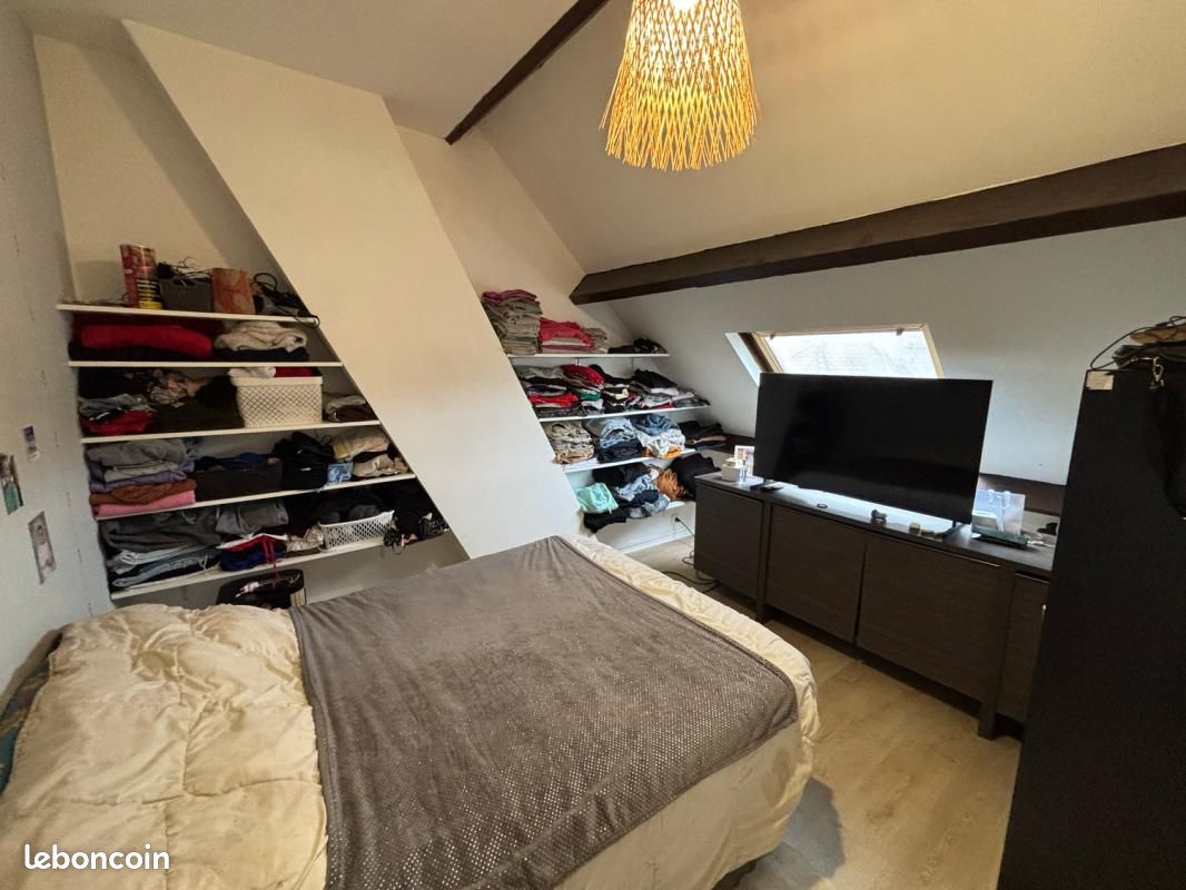 Immeuble 1 pièce 215 m² · à Boulogne-sur-Mer · 215 m² · 337 000 €