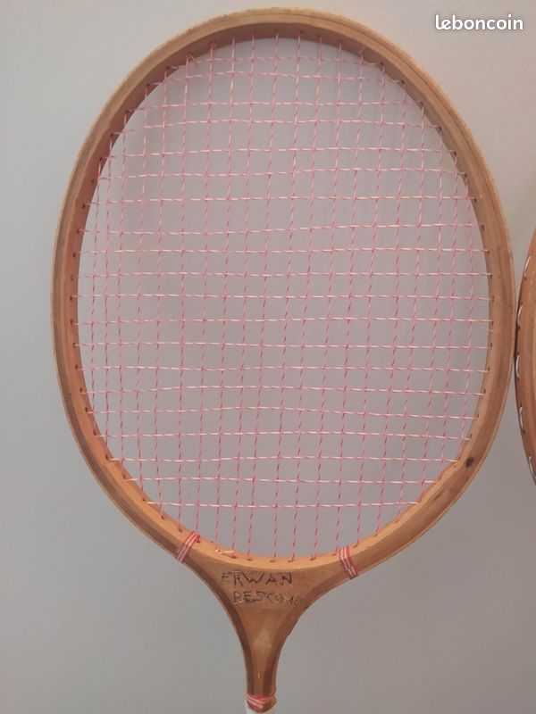 Annonces similaires Raquette badminton vintage collection forza morten frost tournament pro très bon état - Sport & Plein air