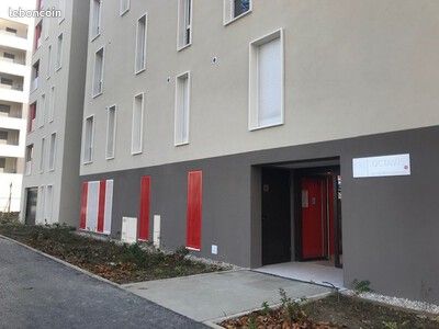 Parking 15 m² · à Villeurbanne · 15 m² · 125 €/mois