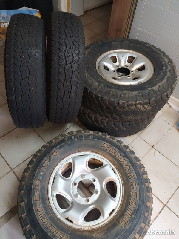 Roues complètes 4x4 - 235/85R16 (image 1)