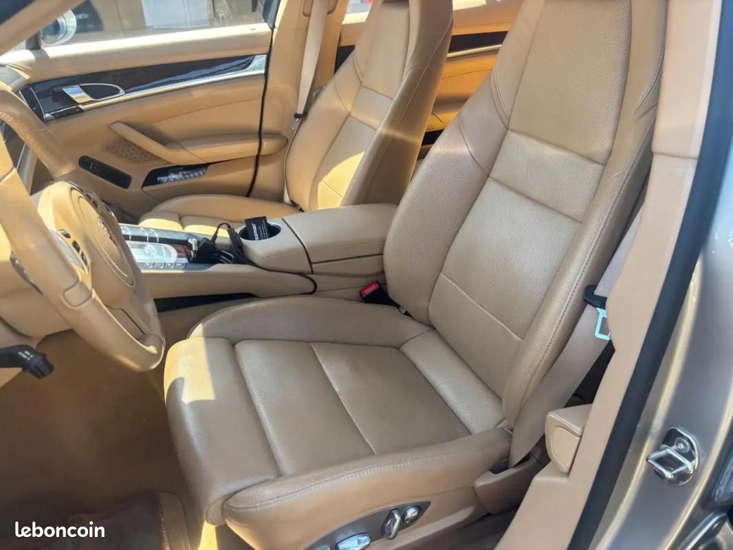 Porsche Panamera 4 S 400 CH BVA - HAYON ARRIÈRE ÉLECTRIQUE SELLERIE CUIR VOLANT EN (image 9)