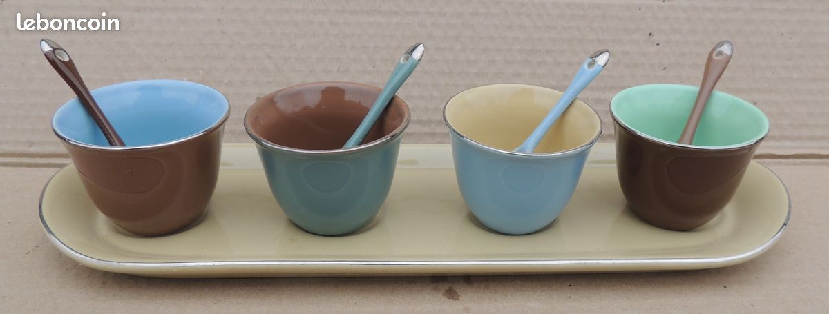 Set de 4 tasses à café pots à sauce porcelaine fine & support (image 1)