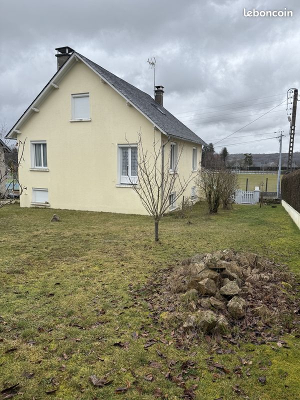 Maison 4 pièces 97 m² · à Argences en Aubrac · 97 m² · 165 000 €