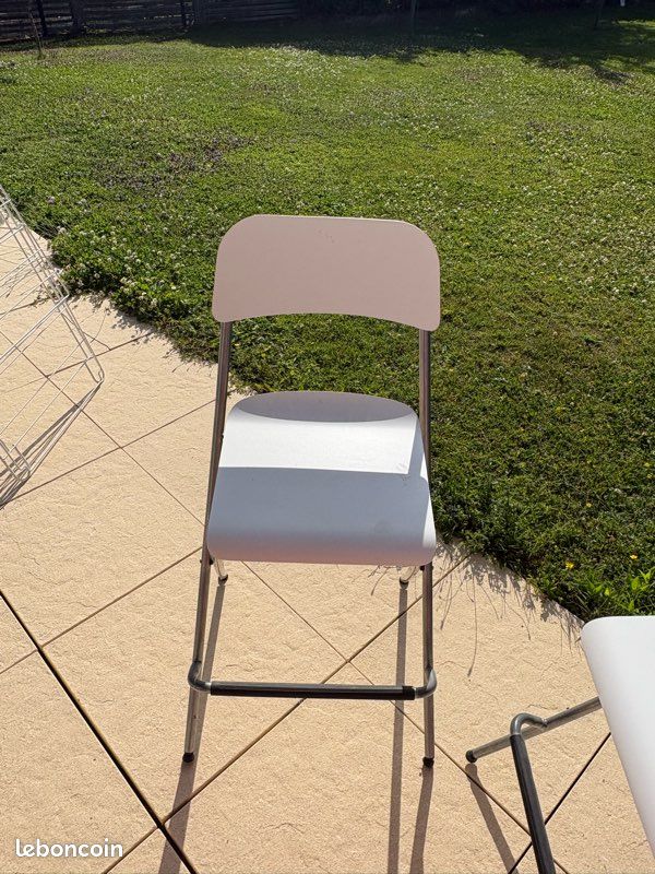 2 chaises haute IKEA (image 4)