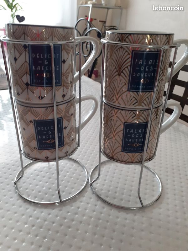 4 mugs dans supports (image 1)