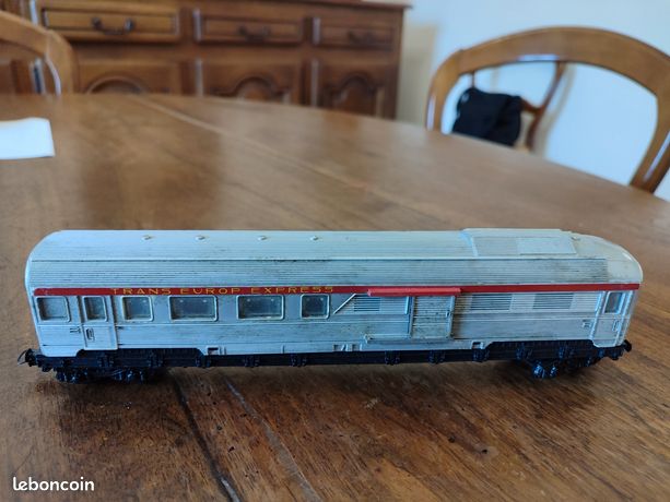Locomotive électrique Roco HO Trans Europ Express – Réf 42086 – Autriche