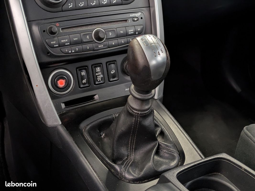 RENAULT KOLEOS 2.0 dCi 150cv Dynamique / 4x4 / GPS / Clim Auto (image 8)