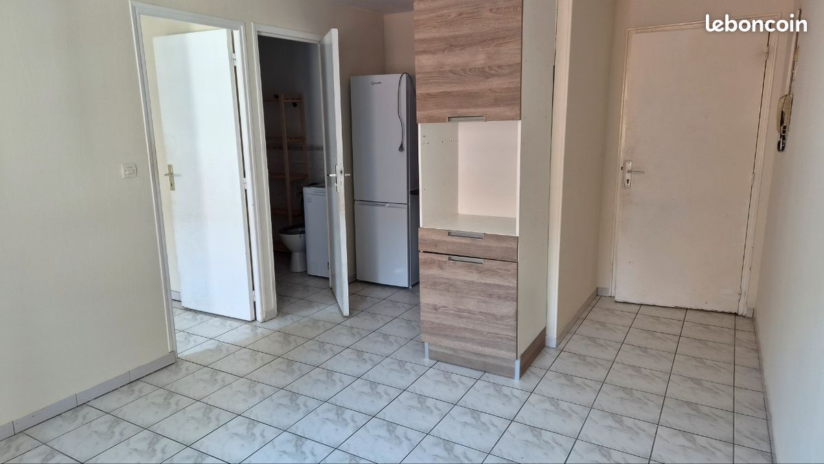 Appartement 1 pièce 27 m² · à Cosne-Cours-sur-Loire · 27 m² · 400 €/mois