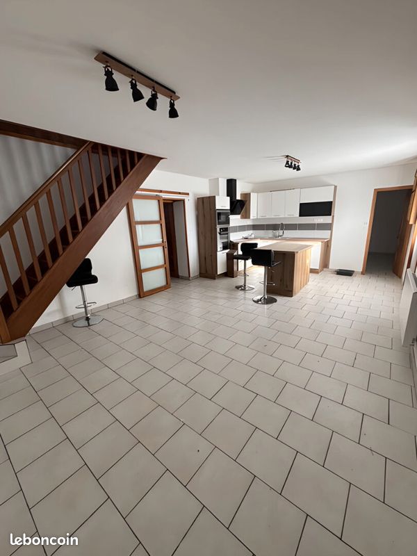 Maison 4 pièces 72 m² · à Étricourt-Manancourt · 72 m² · 790 €/mois