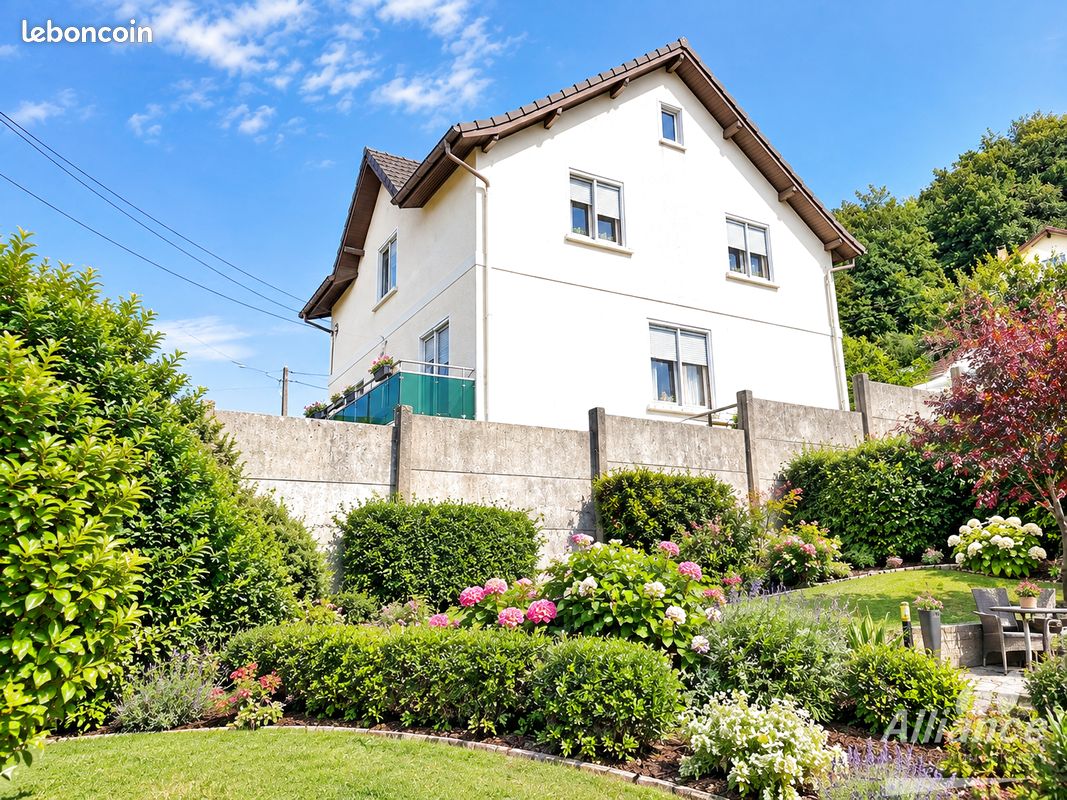 Maison 6 pièces 134 m² · à Pont-de-Roide-Vermondans · 134 m² · 150 000 €