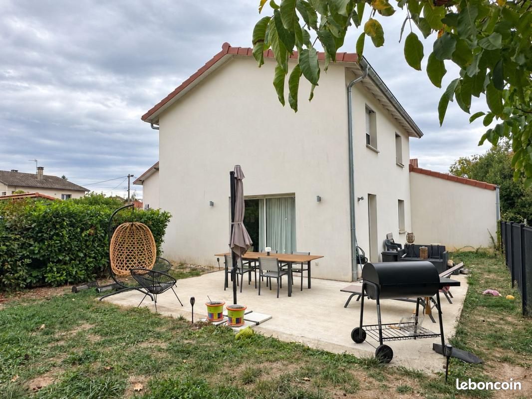 Maison 4 pièces 94 m² · à Saint-Denis-lès-Bourg · 94 m² · 263 000 €