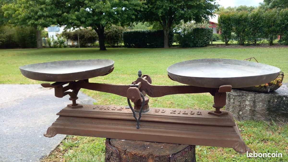 Balance ancienne (image 2)