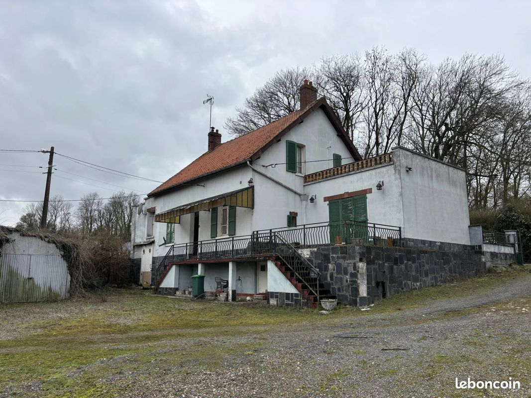 Maison 5 pièces 120 m² · à Hargicourt · 120 m² · 71 000 €