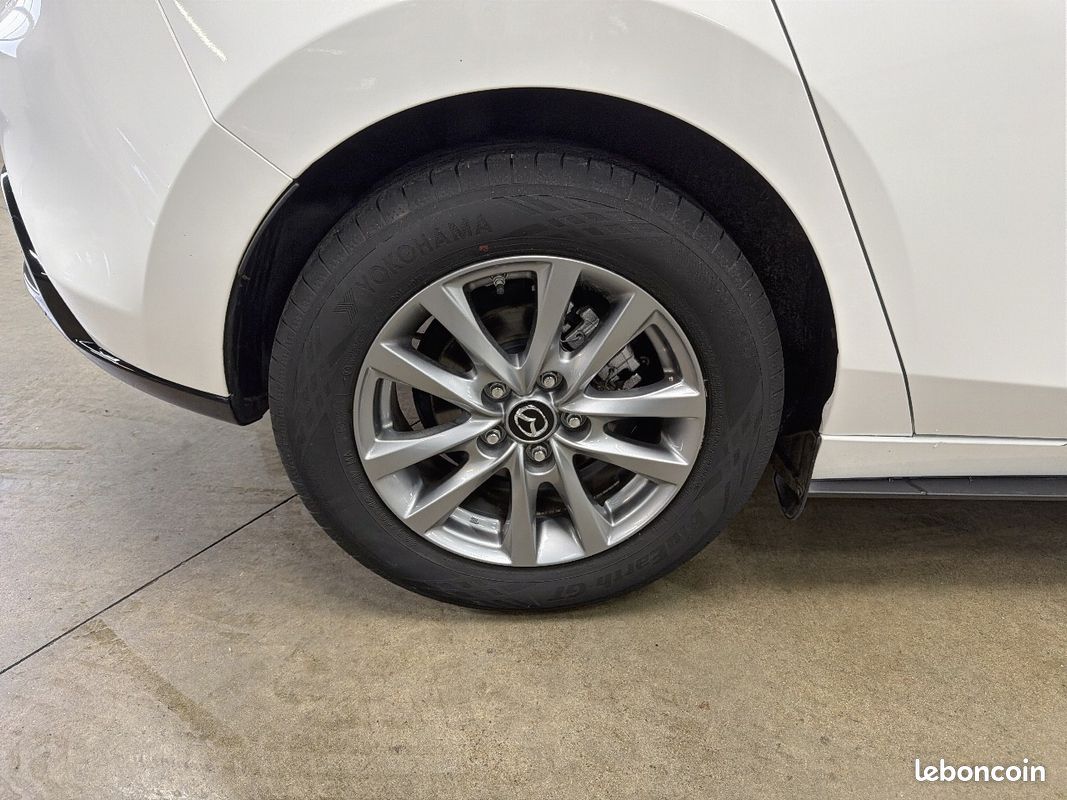 MAZDA Mazda3 5 portes 2.0L e-SKYACTIV-G M Hybrid 122 ch BVM6 Prime-Line (image 29)