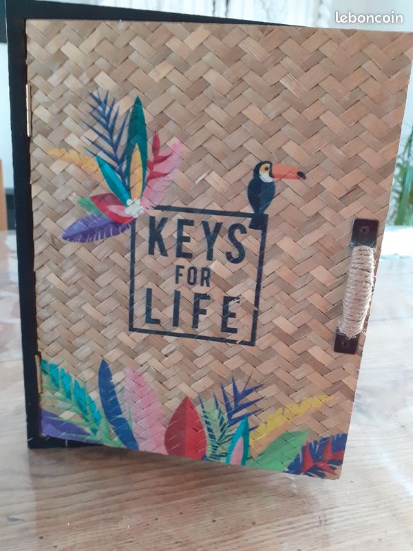 Neuf: Boite à clefs en bois (image 1)
