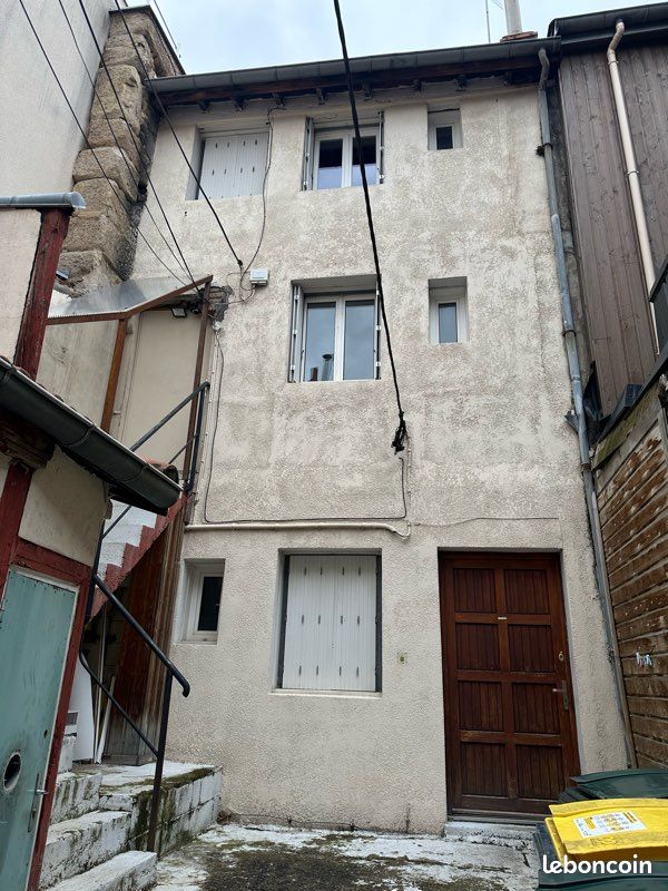 Immeuble 3 pièces 90 m² · à Saint-Étienne · 90 m² · 185 000 €
