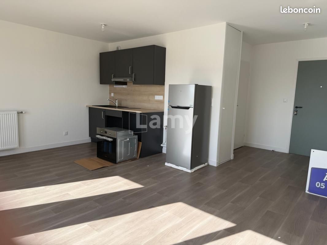 Appartement 1 pièce 33 m² · à Poitiers · 33 m² · 480 €/mois