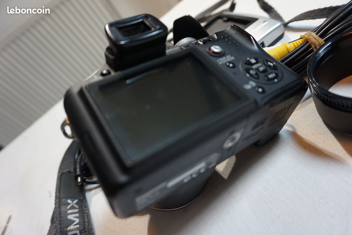 Lumix DMC FZ28 (image 3)