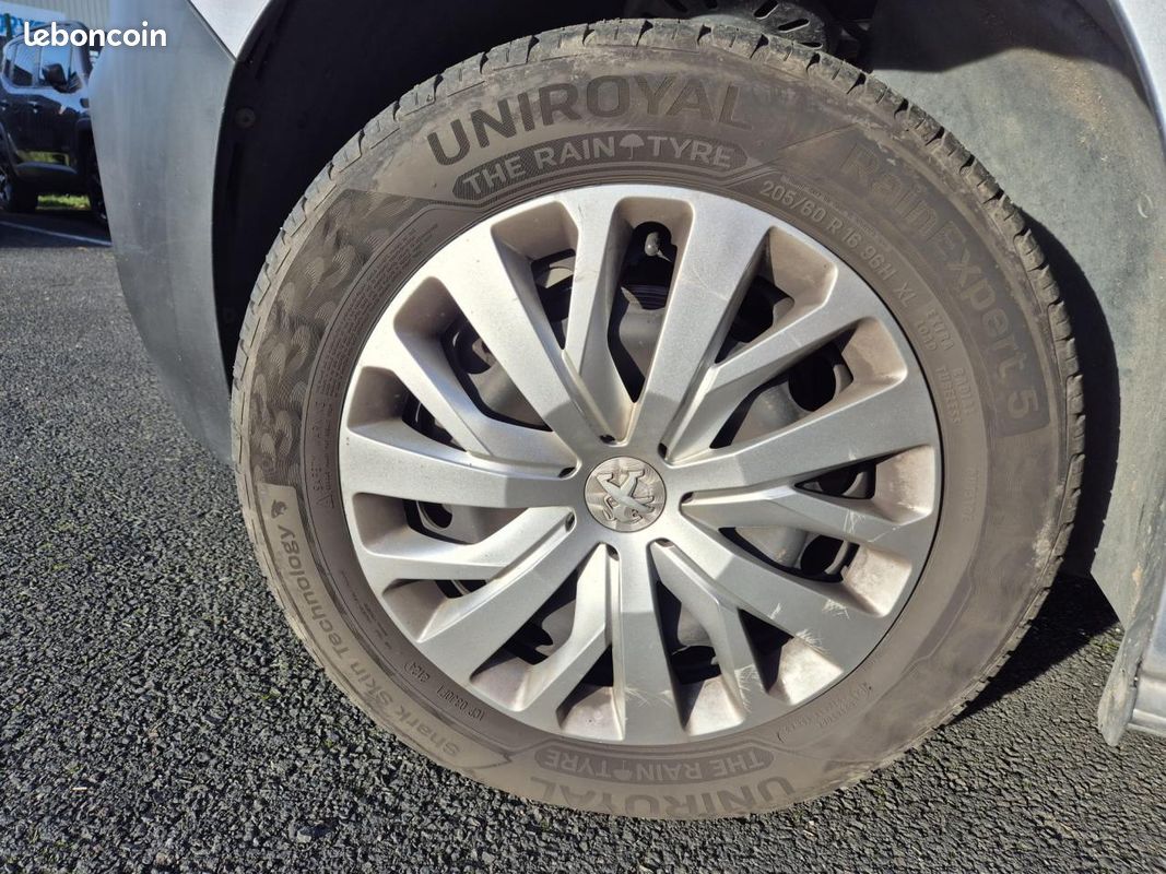 PEUGEOT PARTNER Standard 1000KG 1.5 BlueHDi S&S - 100 III Grip Standard PHASE 1 GARANTIE 6 MOIS (image 28)