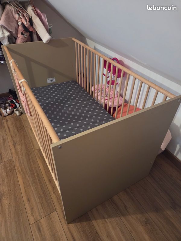 Lit bébé (image 1)