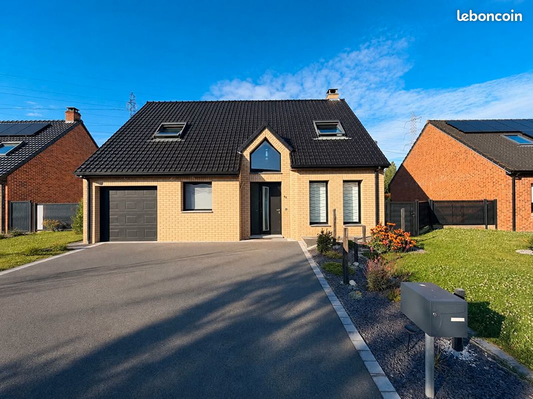 Maison 5 pièces 111 m² · à Sailly-Labourse · 111 m² · 305 000 €
