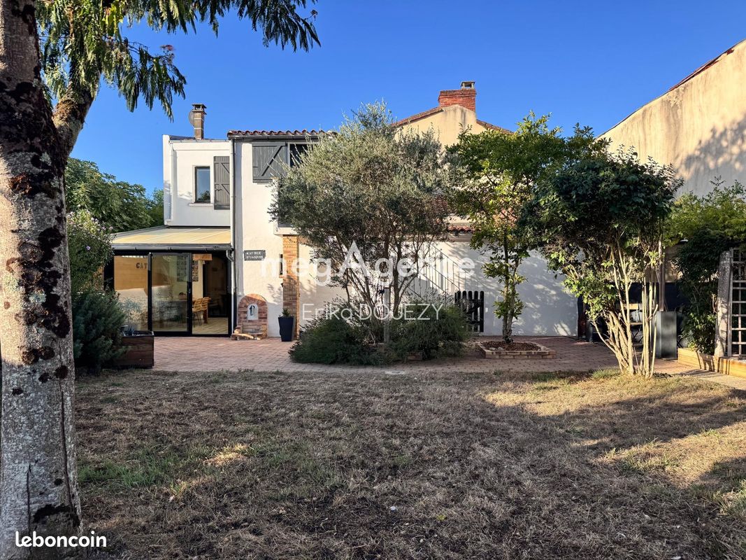 Maison 5 pièces 110 m² · à La Séguinière · 110 m² · 238 000 €
