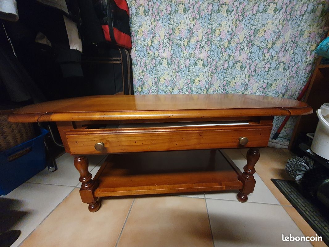 Table salon (image 1)