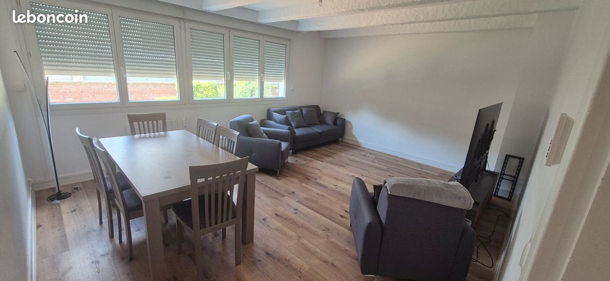 Appartement 5 pièces 84 m² · à Douai · 84 m² · 950 €