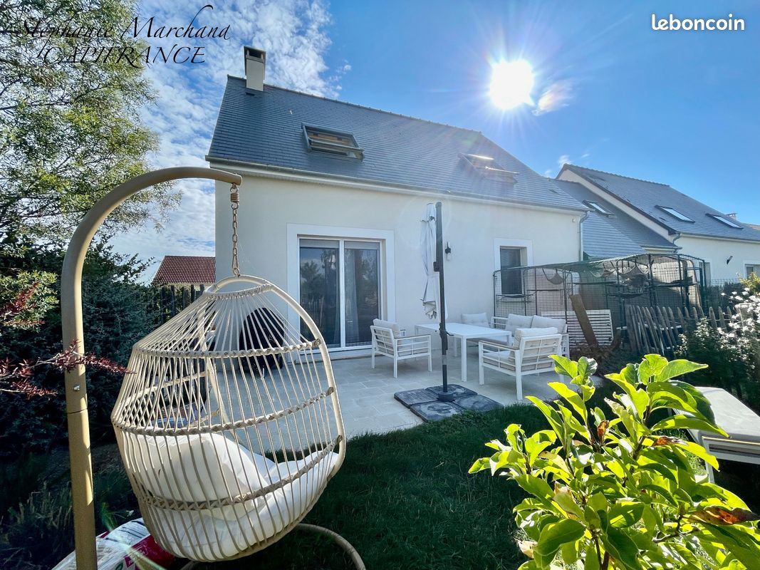 Maison 5 pièces 100 m² · à Bailleau-le-Pin · 100 m² · 240 000 €
