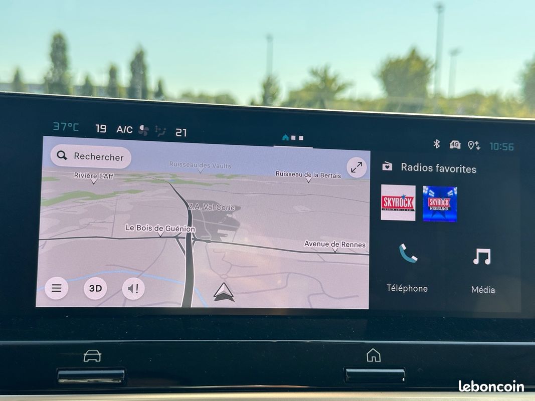 Citroen C4 1.2 HYBRIDE 145CH PLUS E-DCS6 (image 14)