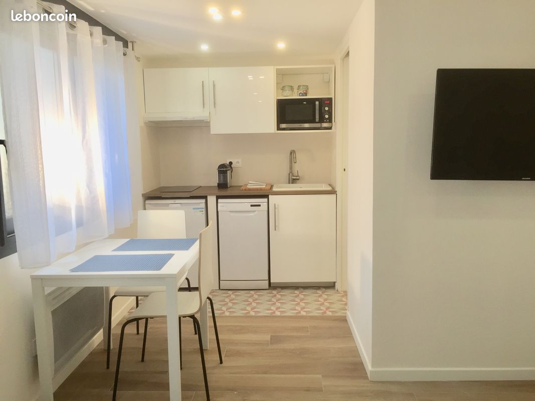 Appartement 1 pièce 17 m² · à Châtillon · 17 m² · 770 €