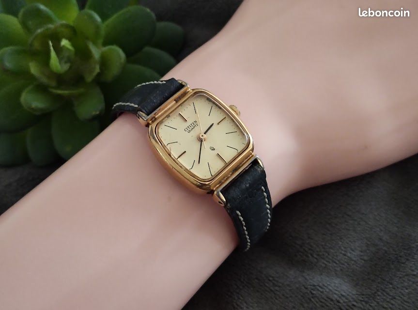 Montre Citizen Quartz Vintage Pour Femme - Boîtier Doré 25mm - Bracelet Cuir Marron - Années 80
