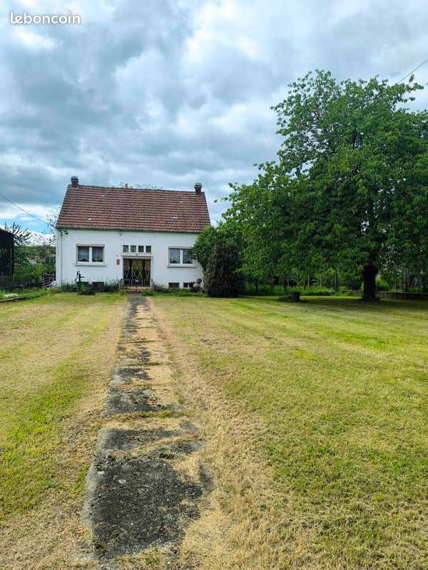 Maison 6 pièces 146 m² · à Rahling · 146 m² · 162 000 €