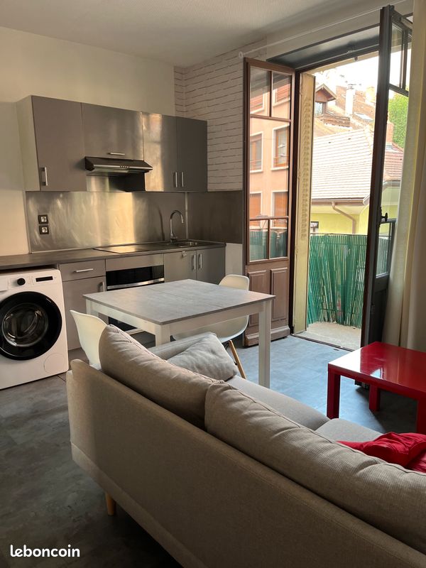 Appartement 2 pièces 29 m² · à Annecy · 28,5 m² · 740 €