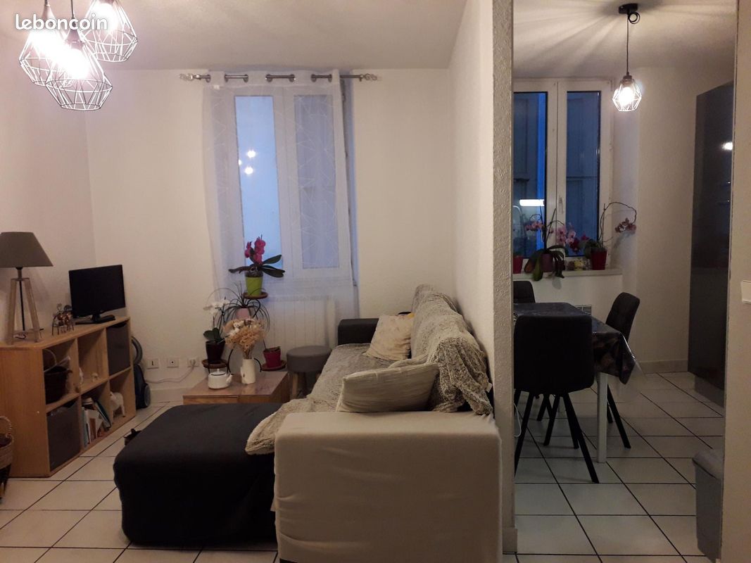 Appartement 2 pièces 30 m² · à Voiron · 30 m² · 460 €/mois