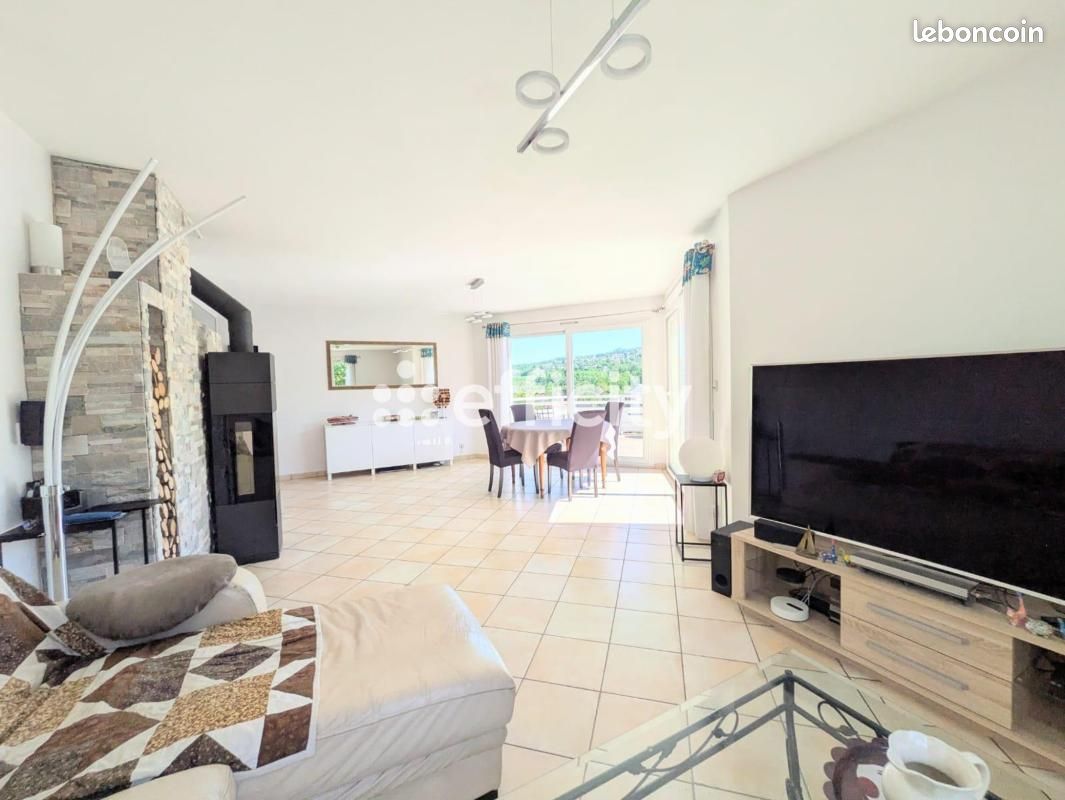 Maison 6 pièces 169 m² · à Aix-les-Bains · 169 m² · 749 000 €