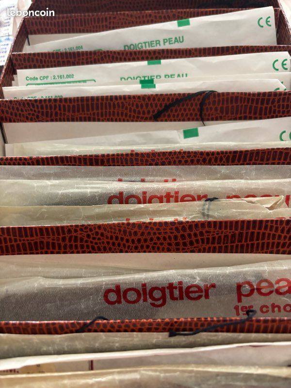 Doigtiers cuir (image 2)