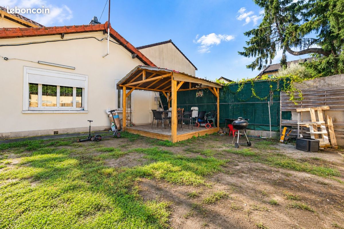 Maison 7 pièces 119 m² · à Livry-Gargan · 119 m² · 369 000 €