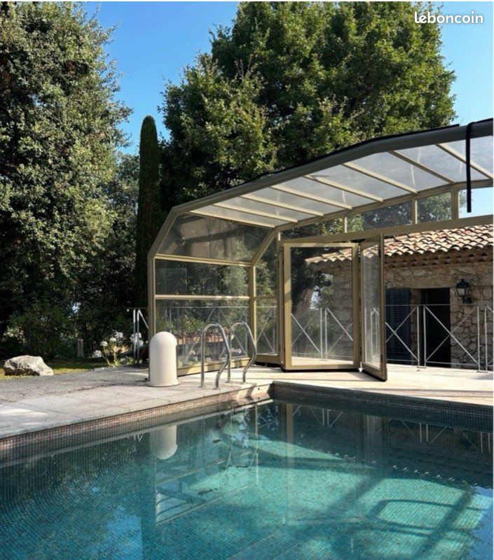Abri verrière dôme piscine extérieur (image 2)