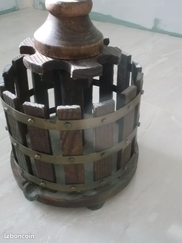 Pressoir range bouteilles (image 2)